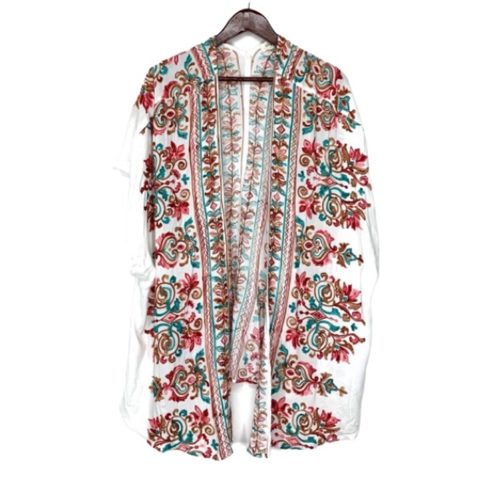 Umgee White Multi Embroidered Floral Scroll Open Front Kimono Blouse Size S/M